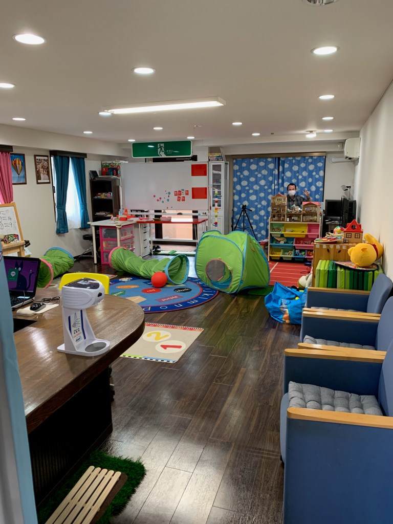 移転OPEN☆　/　千葉市中央区、子供英会話、ミッキーキッズ英会話